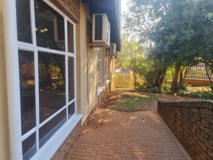 3 Bedroom Property for Sale in Safari Gardens North West